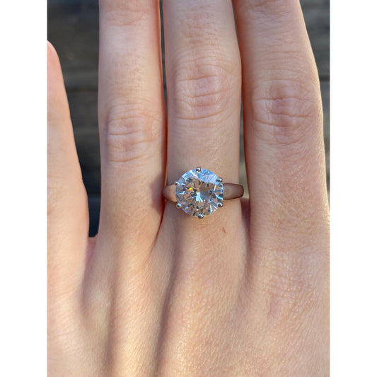 Vintage Solid 10k White Gold Clear Cubic Zirconia Ring - Size 6.75