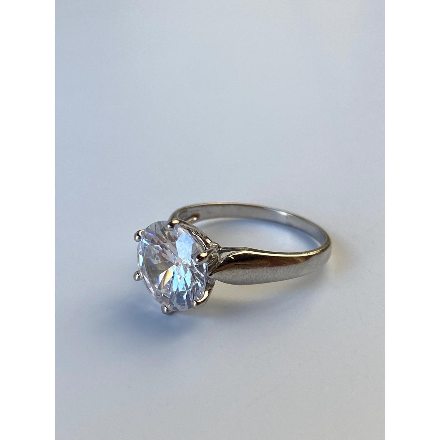 Vintage Solid 10k White Gold Clear Cubic Zirconia Ring - Size 6.75