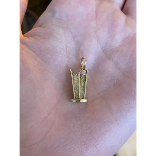 Vintage Solid 8k Yellow Gold Berlin Wall Charm