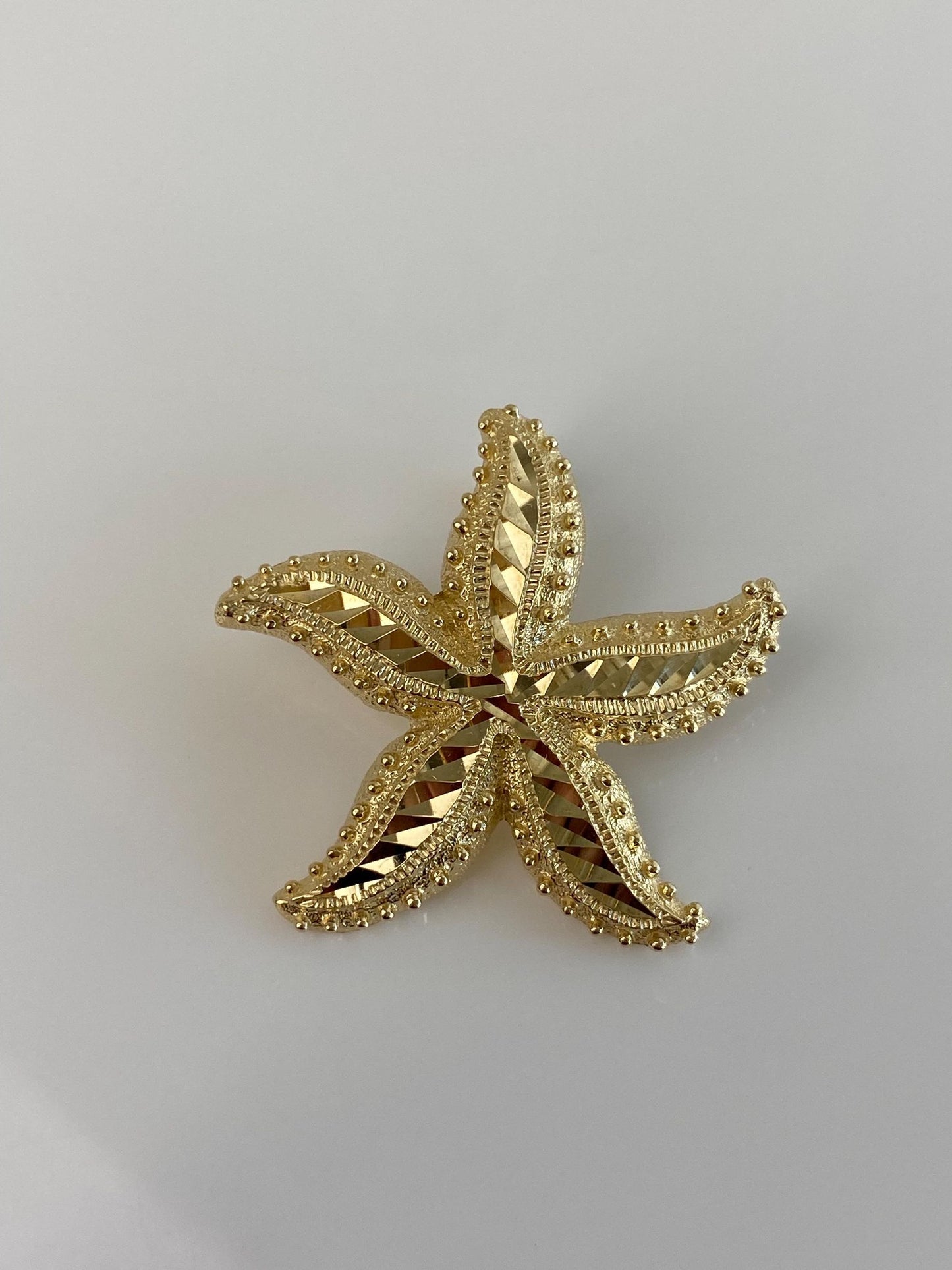 Vintage Solid 14k Yellow Gold Diamond Cut Starfish Slide Charm