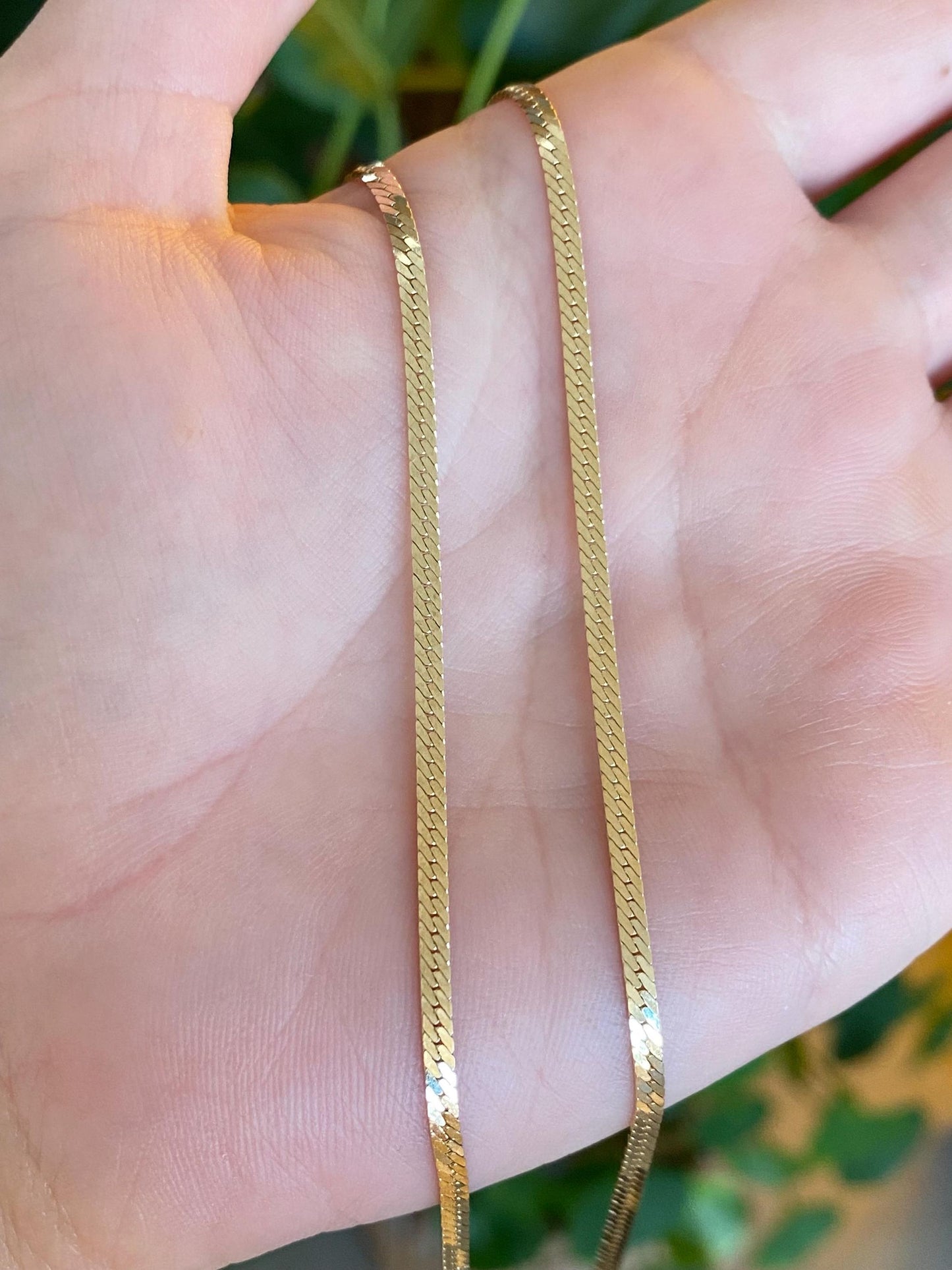 Vintage Solid 14k Yellow Gold Slim Herringbone Chain Necklace - 18.25 inches