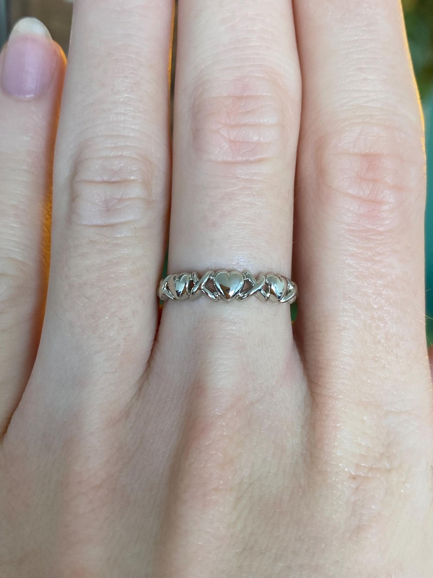 Vintage Solid 14k White Gold X Heart Ring Band - Size 6.75
