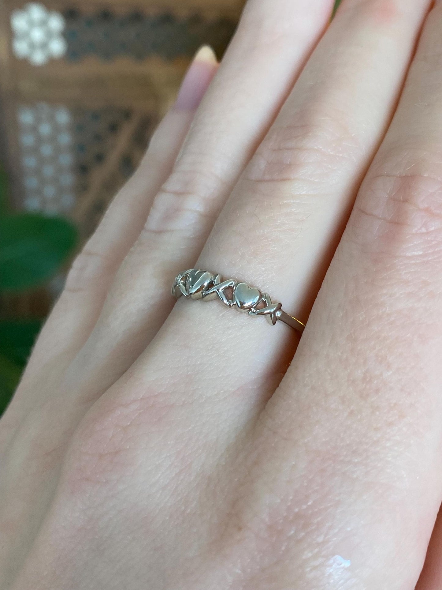 Vintage Solid 14k White Gold X Heart Ring Band - Size 6.75