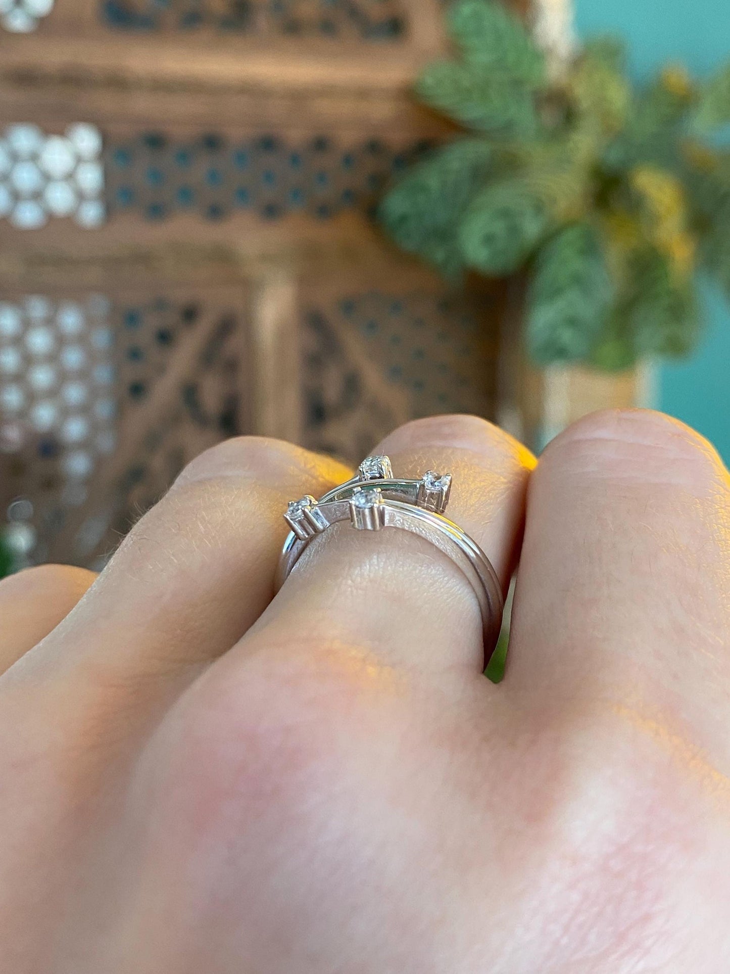 Vintage Solid 14k White Gold Cubic Zirconia Open Ring - Size 6