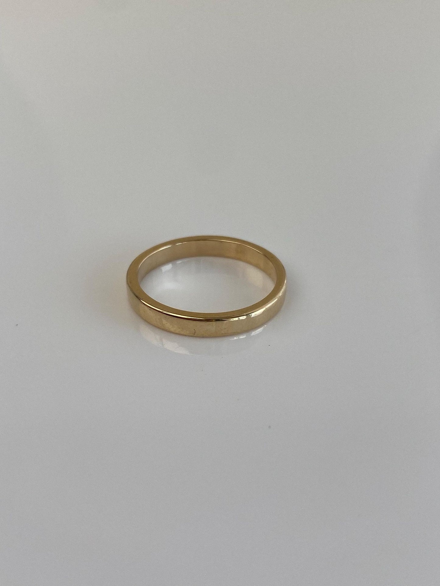 Vintage Solid 14k Yellow Gold Ring Band - Size 4.75
