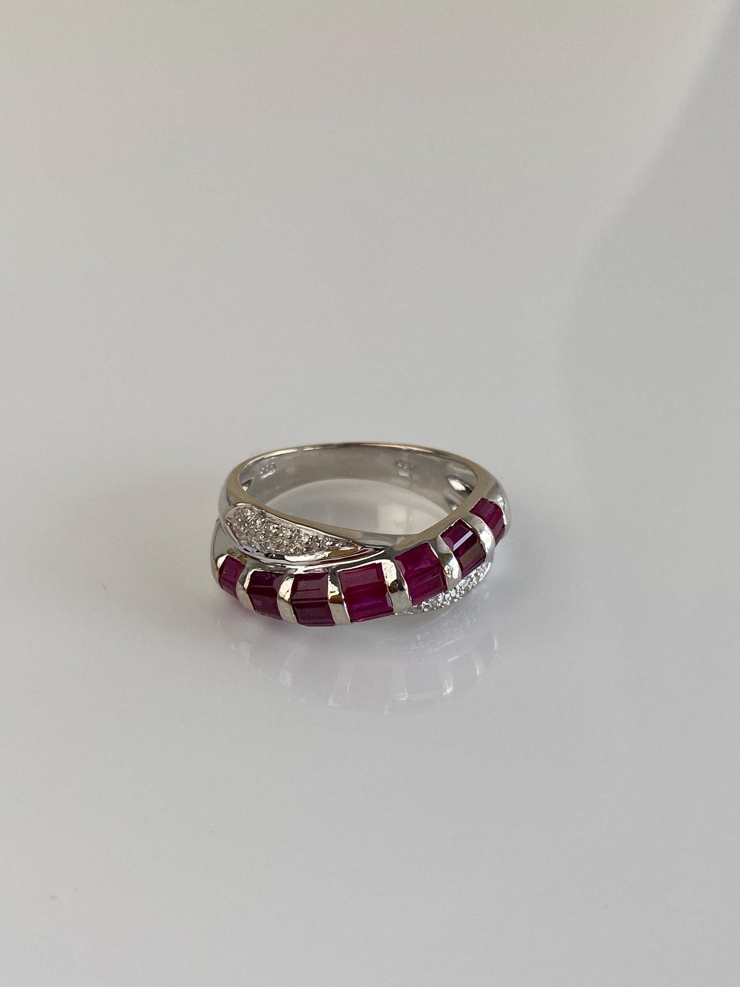 Vintage Solid 14k White Gold Pink Sapphire Diamond Twist Ring - Size 8.5