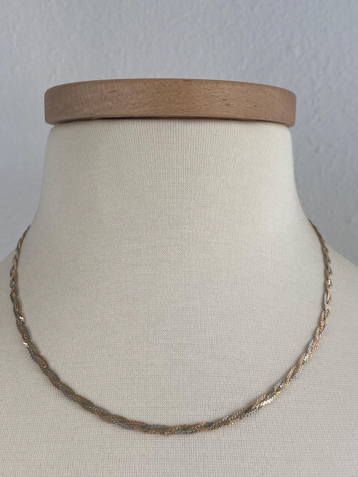 Vintage Solid 14k Tri Tone Braided Serpentine Chain Necklace - 18.5 inches