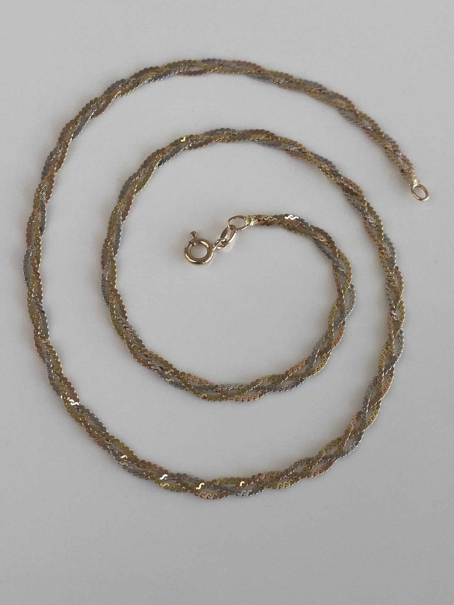 Vintage Solid 14k Tri Tone Braided Serpentine Chain Necklace - 18.5 inches