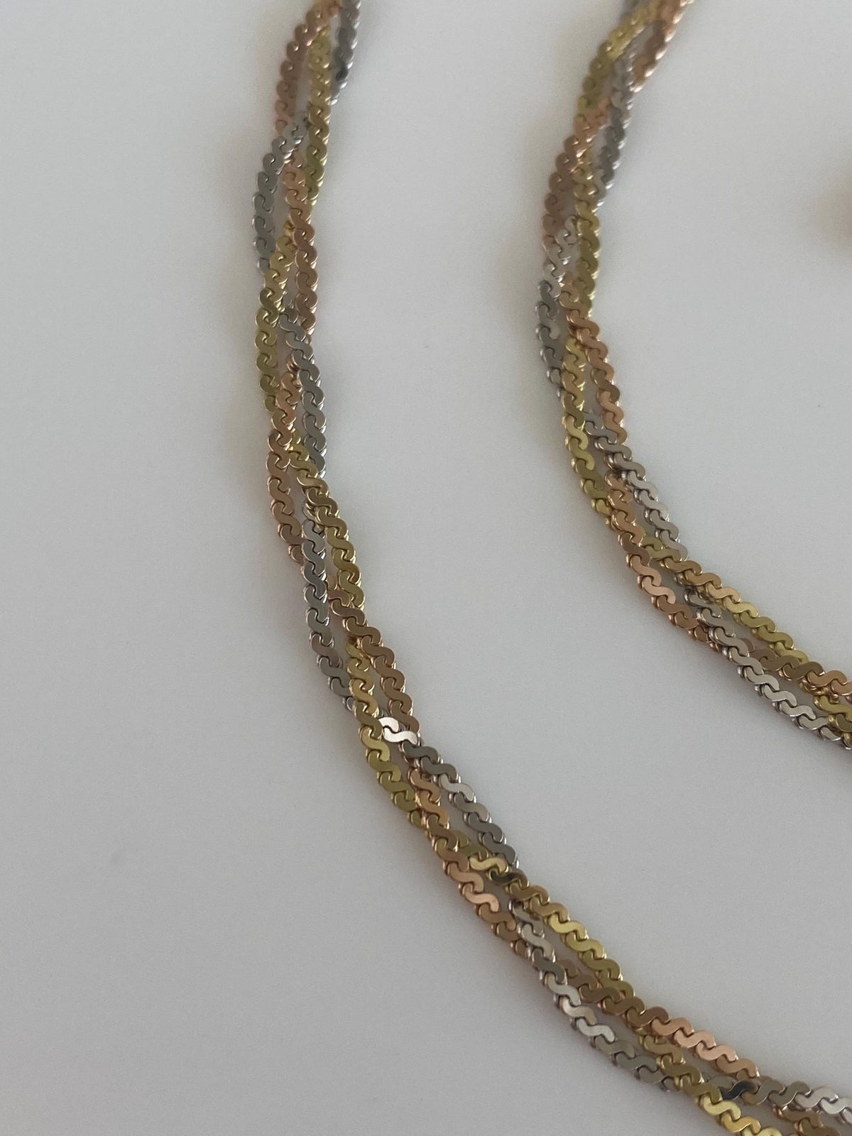 Vintage Solid 14k Tri Tone Braided Serpentine Chain Necklace - 18.5 inches