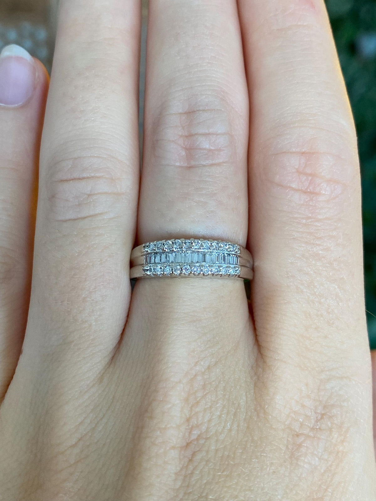 Vintage Solid 14k White Gold Baguette & Round Diamond Ring Band - Size 6.75