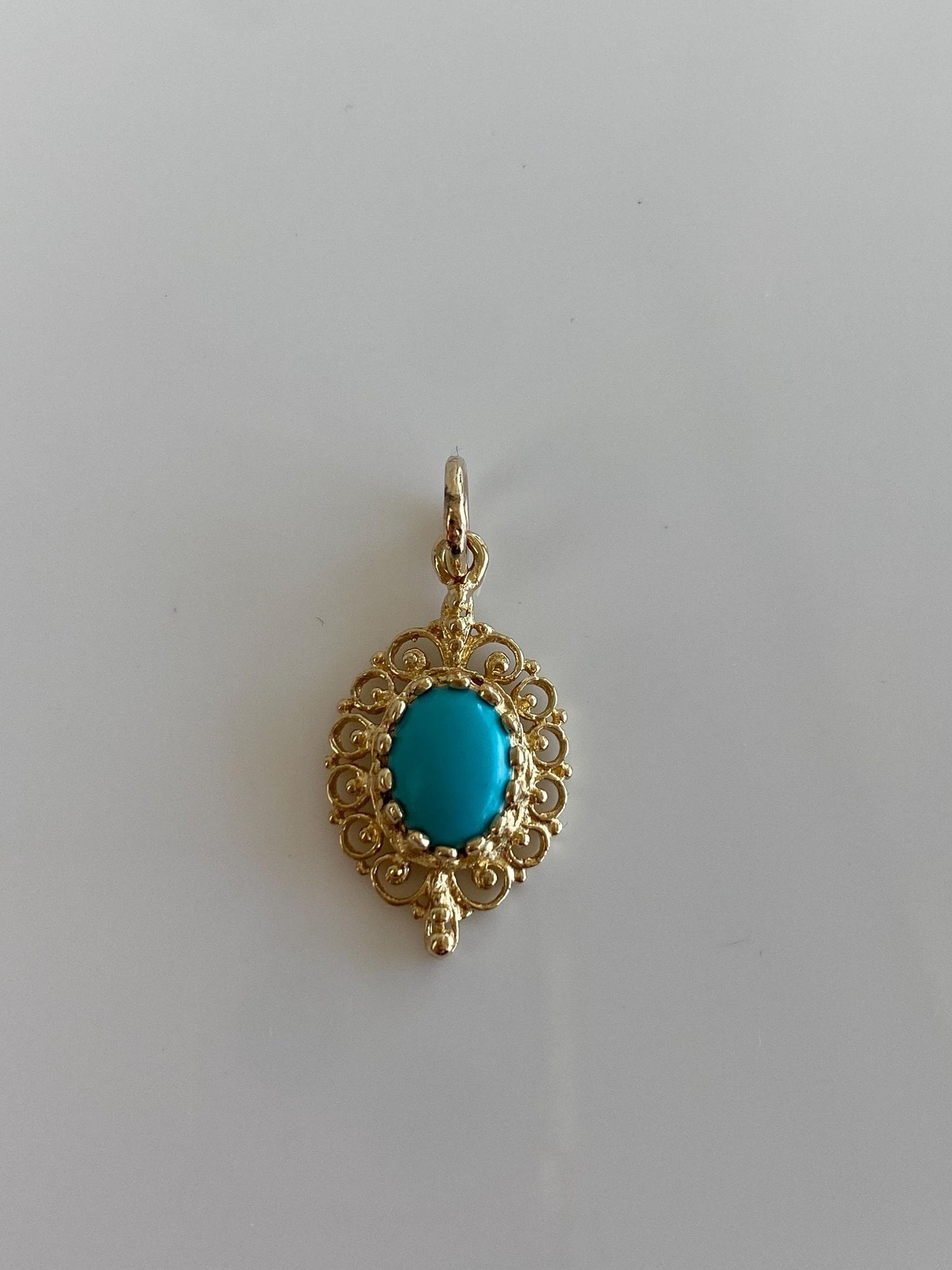 Vintage Solid 14k Yellow Gold Turquoise Charm