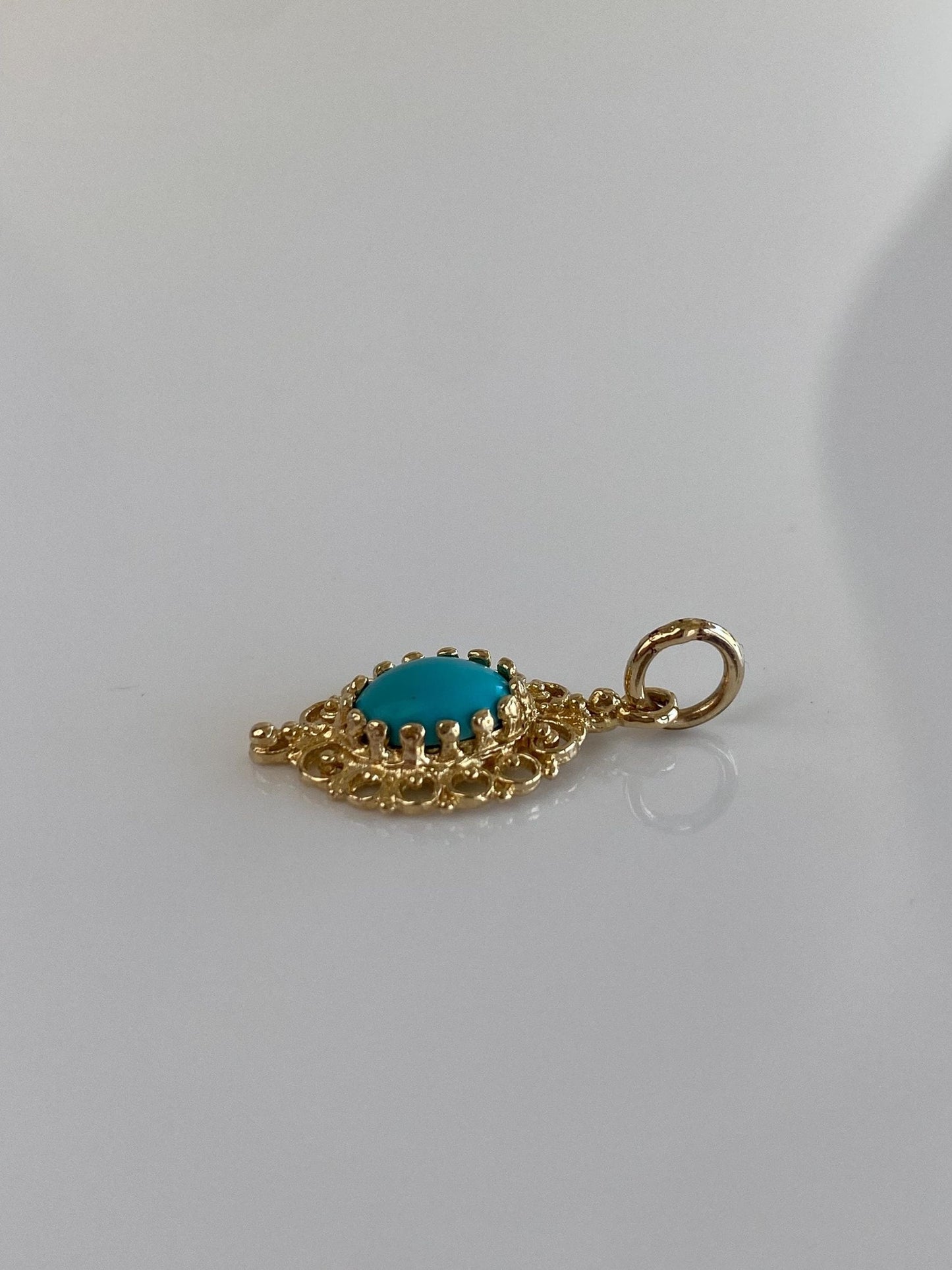 Vintage Solid 14k Yellow Gold Turquoise Charm
