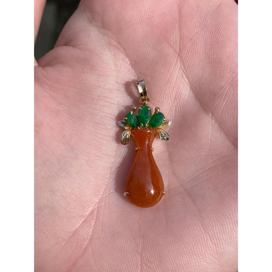 Vintage Solid 14k Yellow Gold Colored Jade Flower Bouquet Charm