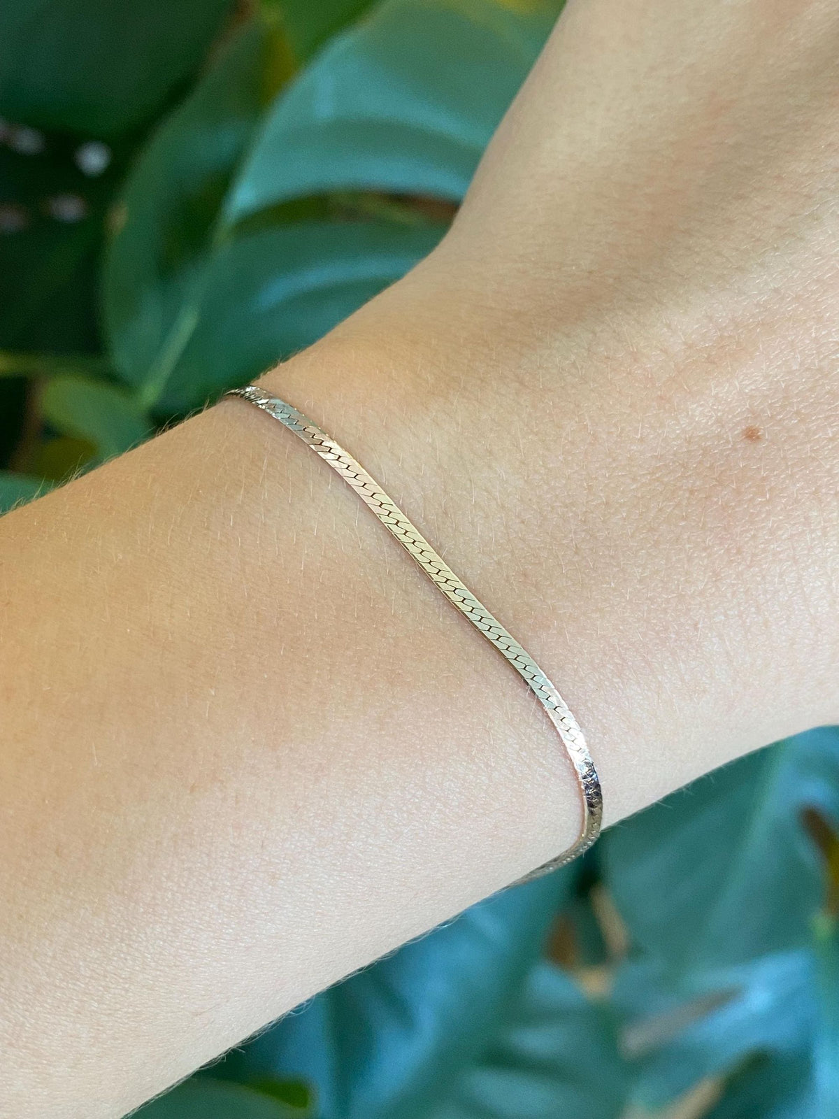 Vintage Solid 14k Tri Tone Gold Flat Chain Bracelet - 7 inches