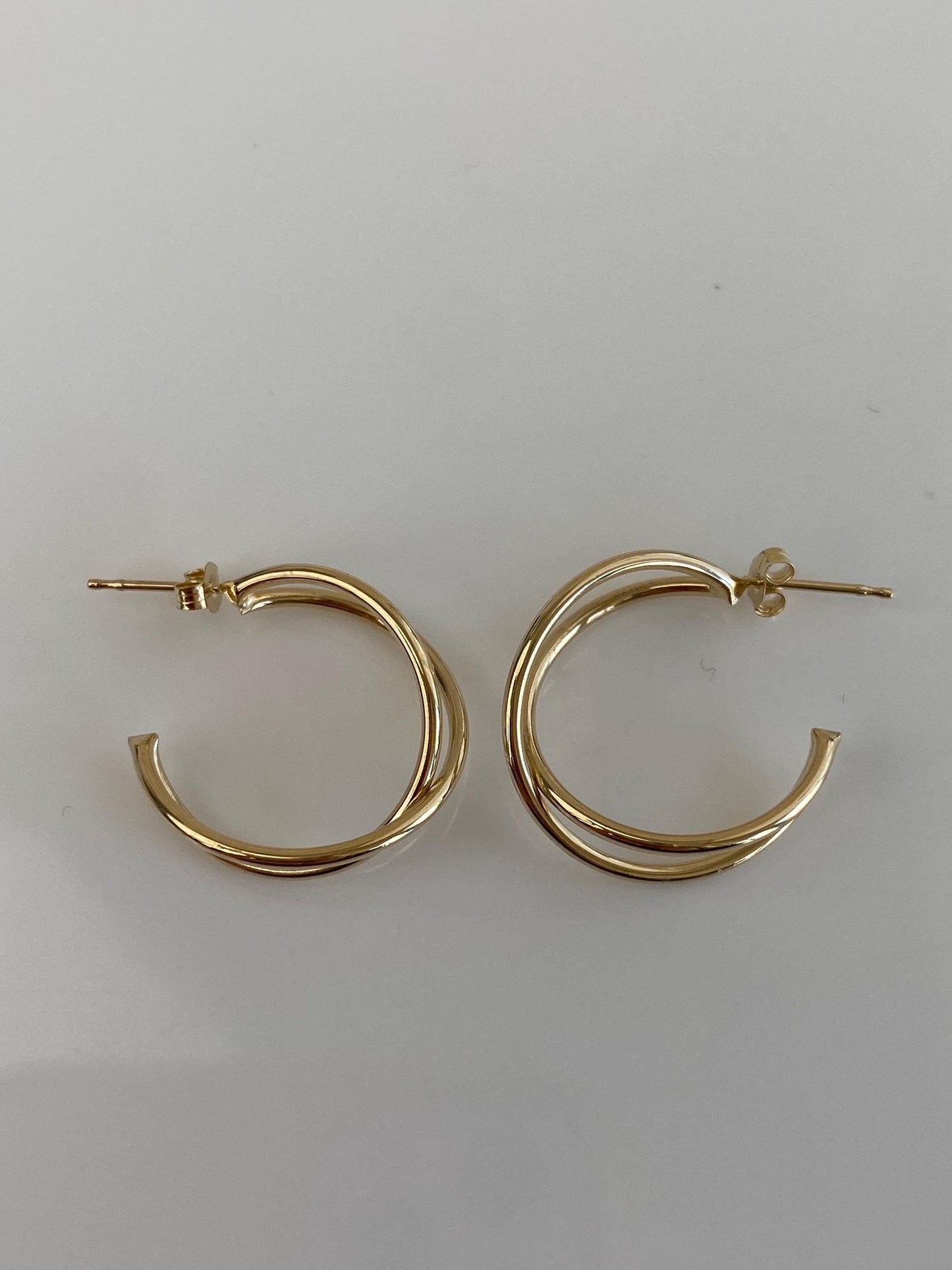Vintage 14k Yellow Gold Criss Cross Hoop Earrings