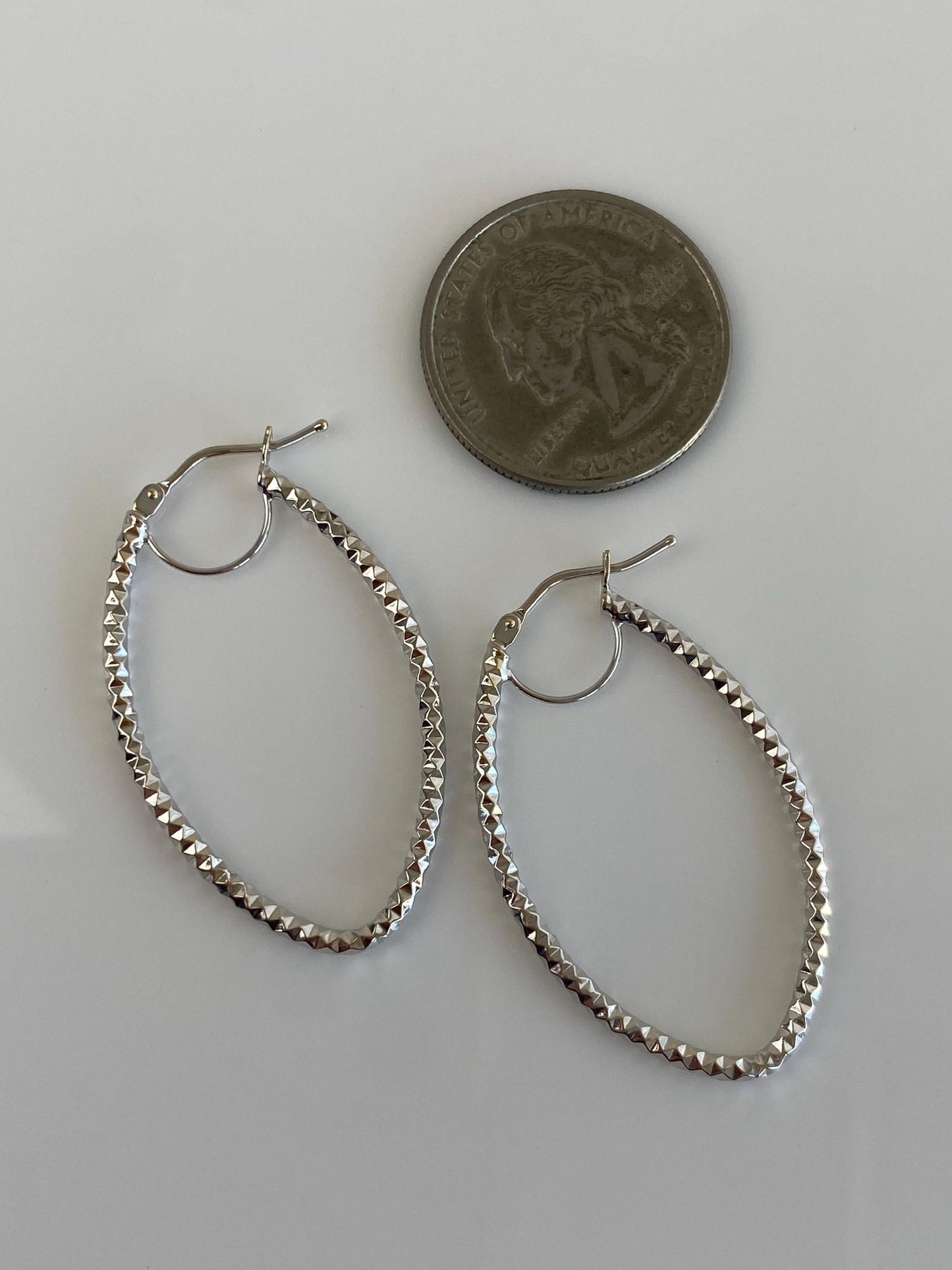 Vintage 14k White Gold Faceted Oval Hoop Earrings