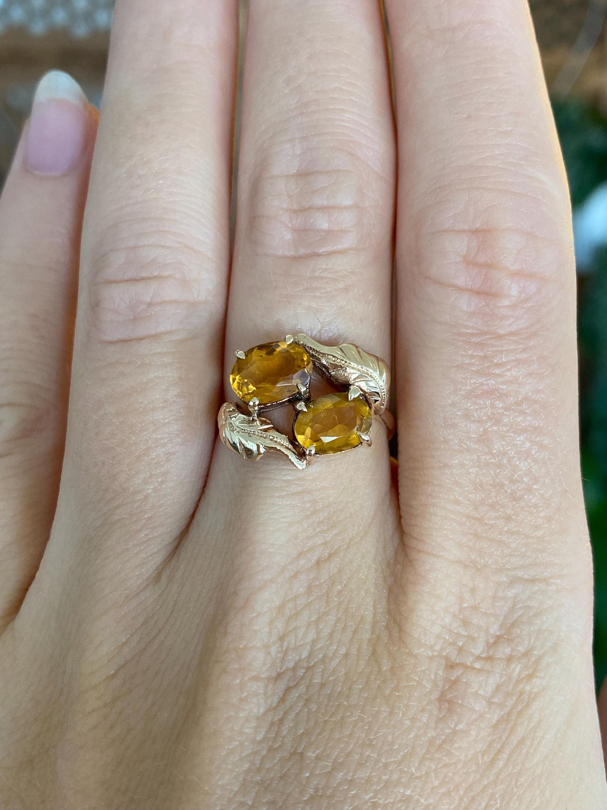 Vintage Solid 14k Yellow Gold Citrine Leaves Ring - Size 7