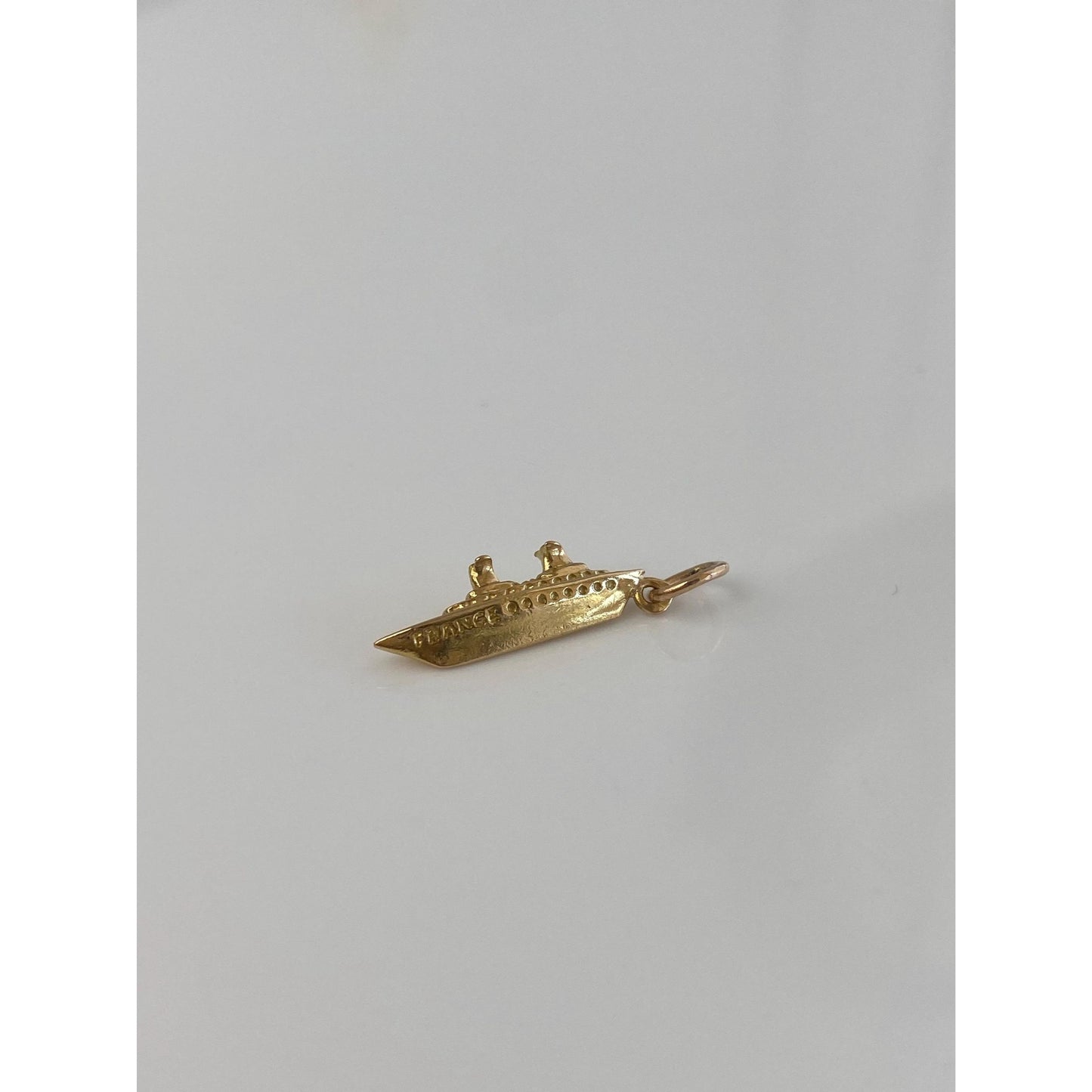 Vintage Solid 18k Yellow Gold France Ship Charm