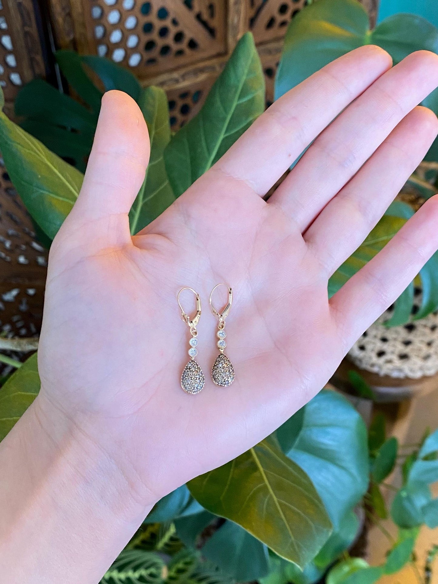Vintage Solid 14k Yellow Gold Clear & Champagne Diamond Teardrop Dangle Earrings