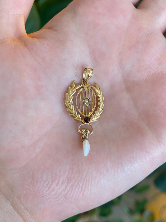 Vintage Solid 10k Yellow Gold Red Cubic Zirconia Seed Pearl Freeform Pearl Wheat Border Charm