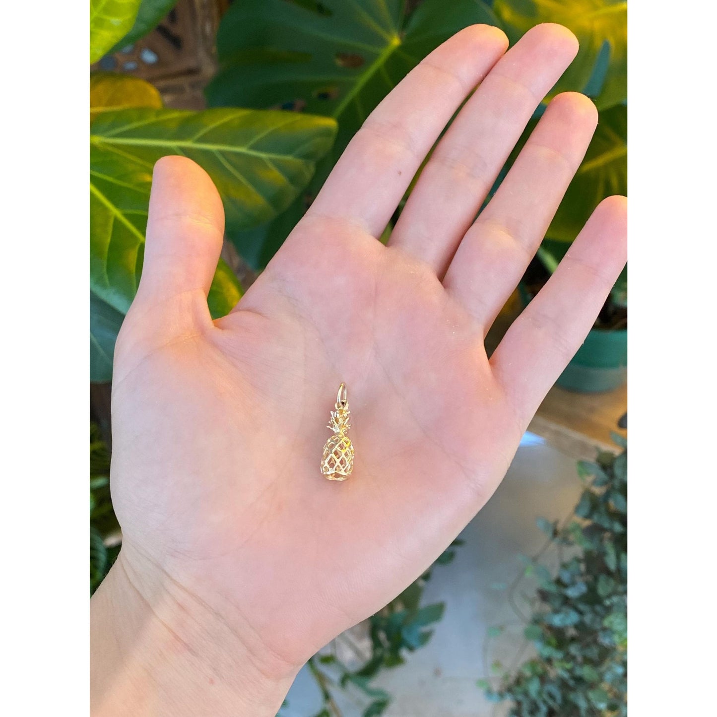 Vintage Solid 14k Yellow Gold Pineapple Charm