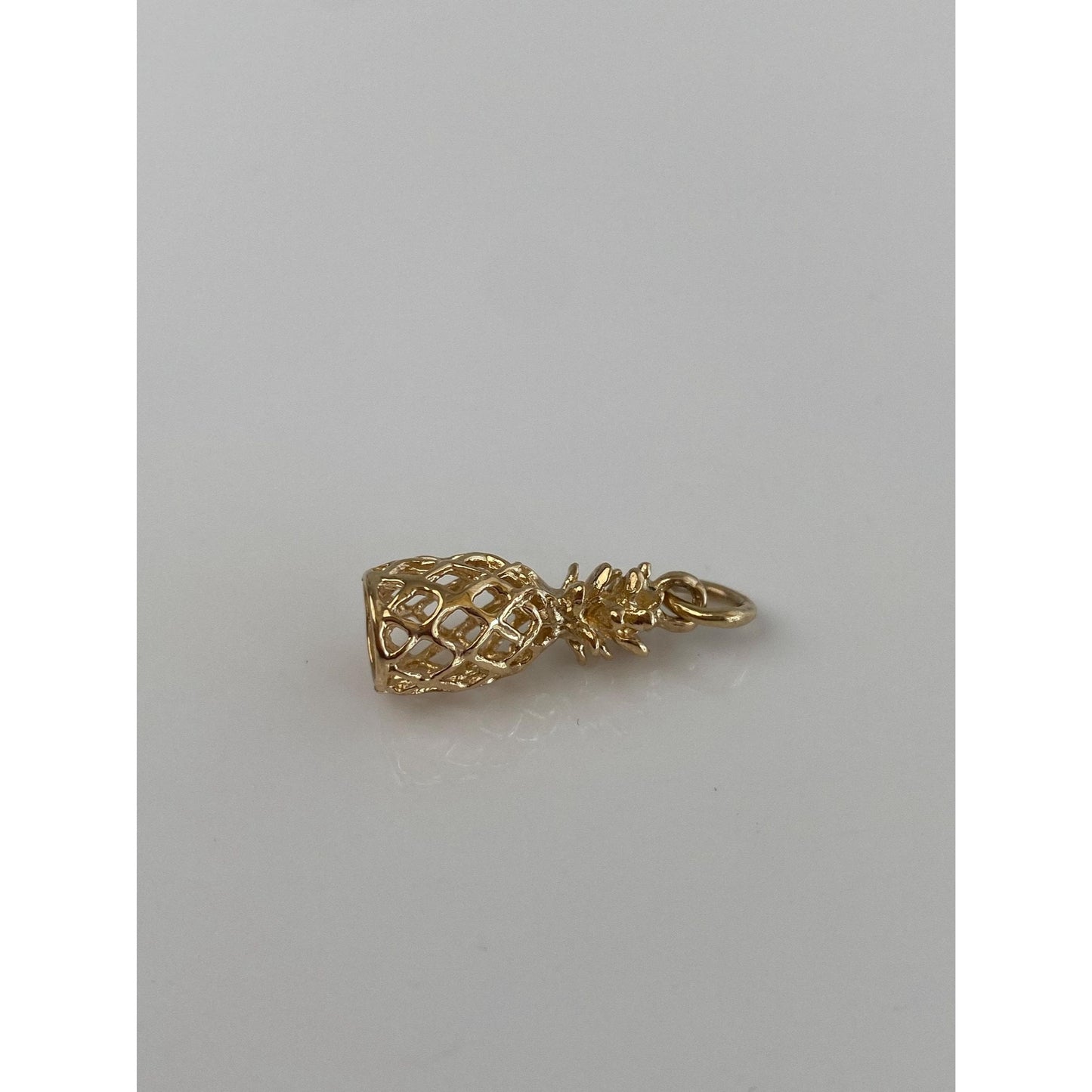 Vintage Solid 14k Yellow Gold Pineapple Charm