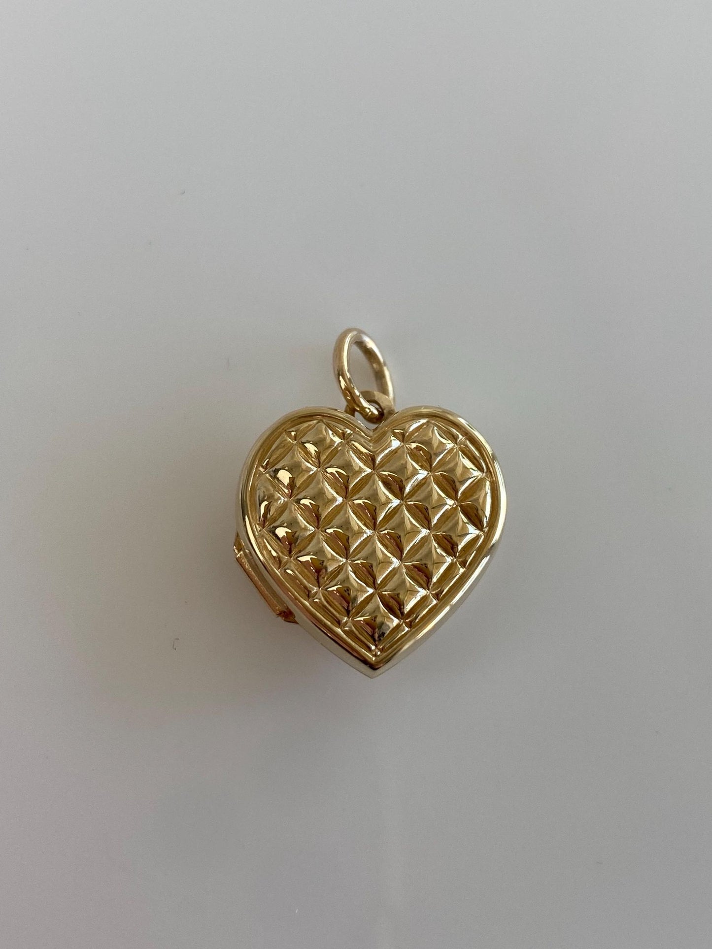 Vintage 14k Yellow Gold Quilted Heart Locket Charm
