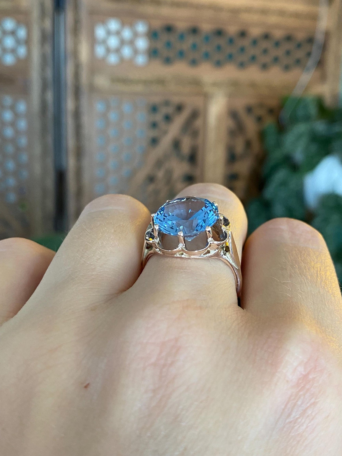 Vintage Solid 9k Rosey Gold Topaz Ring - Size 7.25