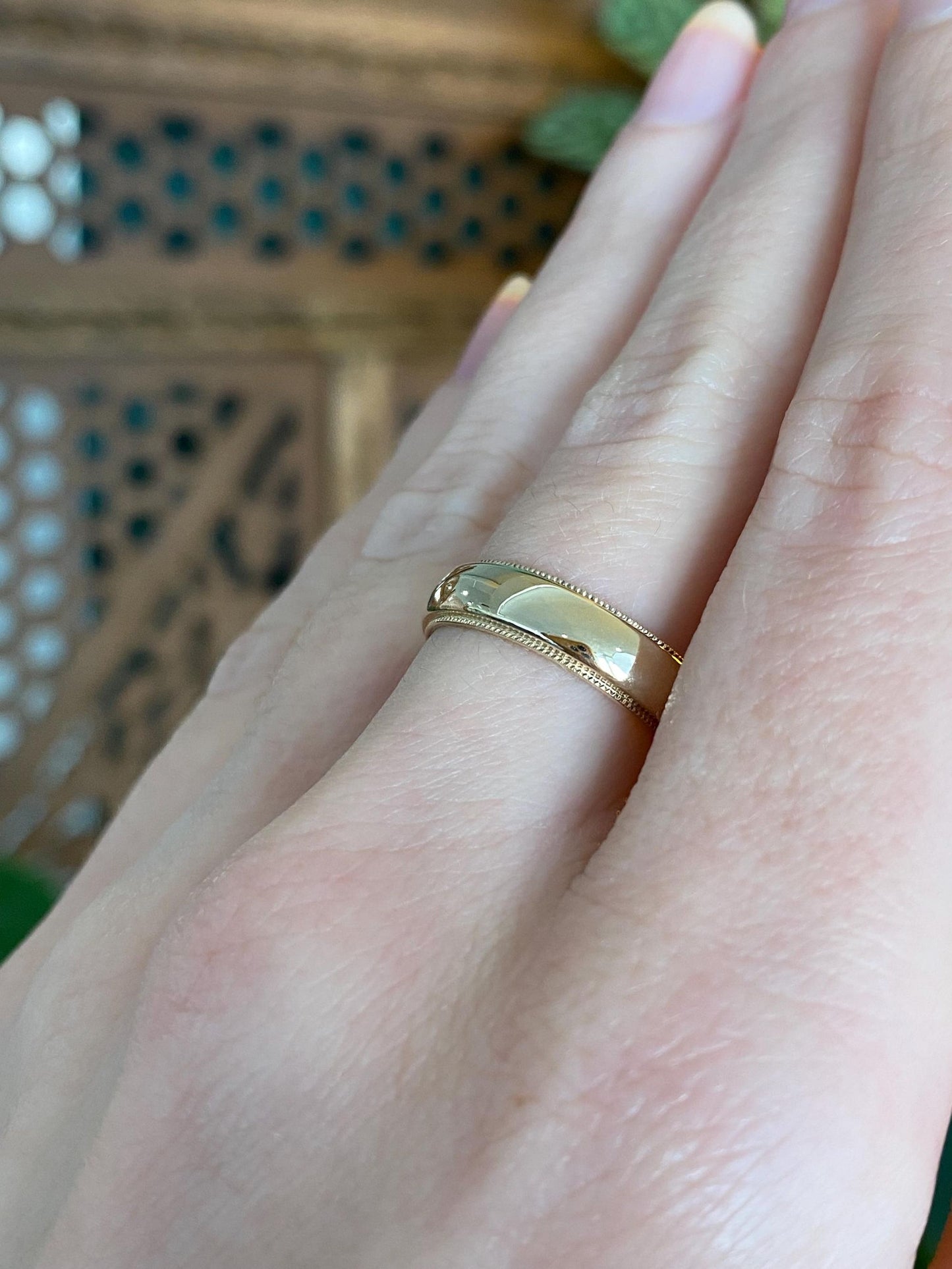 Vintage Solid 14k Yellow Gold Milgrain Ring Band - Size 7.25
