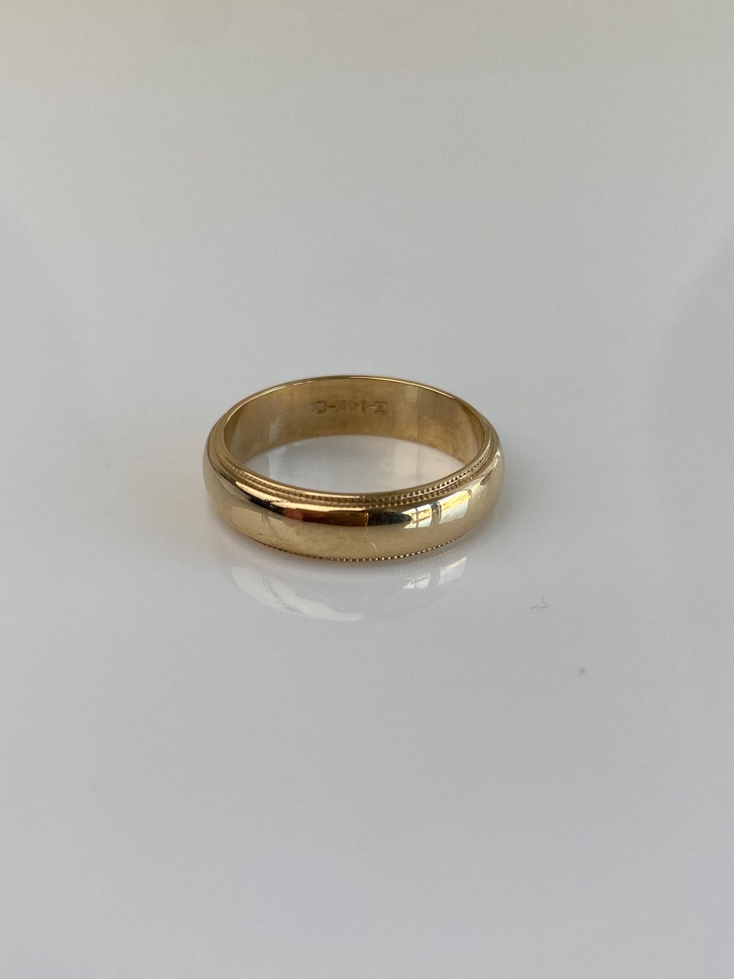 Vintage Solid 14k Yellow Gold Milgrain Ring Band - Size 7.25