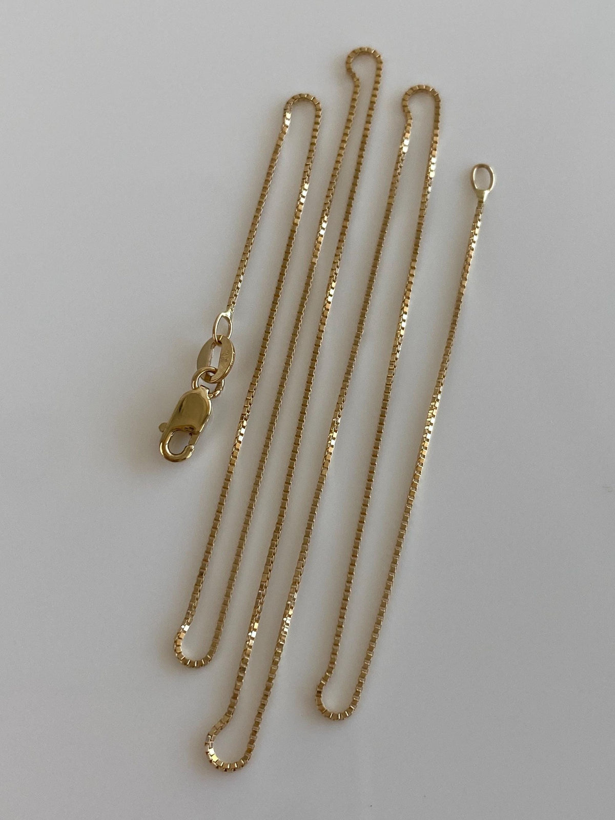 Vintage Solid 14k Yellow Gold Box Chain Necklace - 17.5 inches