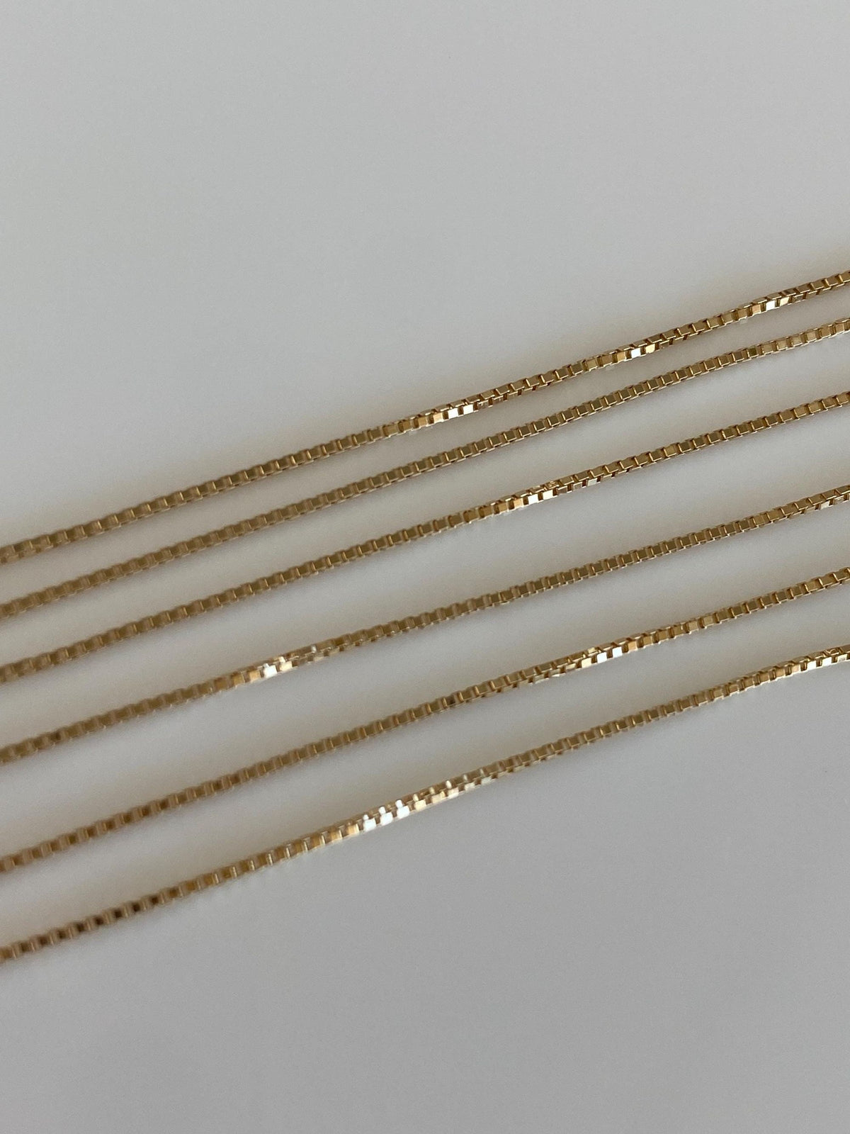 Vintage Solid 14k Yellow Gold Box Chain Necklace - 17.5 inches