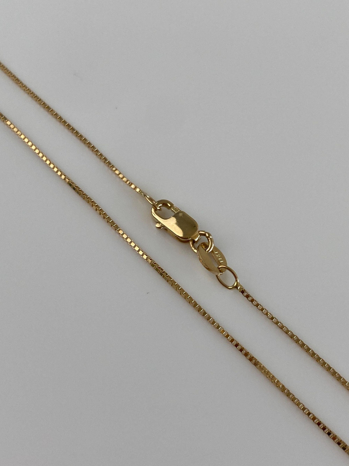 Vintage Solid 14k Yellow Gold Box Chain Necklace - 17.5 inches