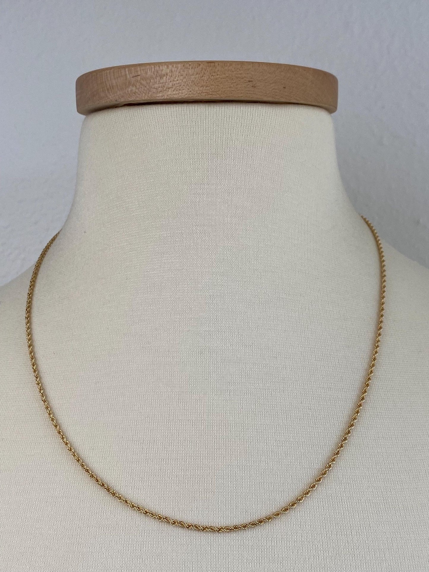 Vintage Solid 14k Yellow Gold Rope Chain Necklace - 21.25 inches