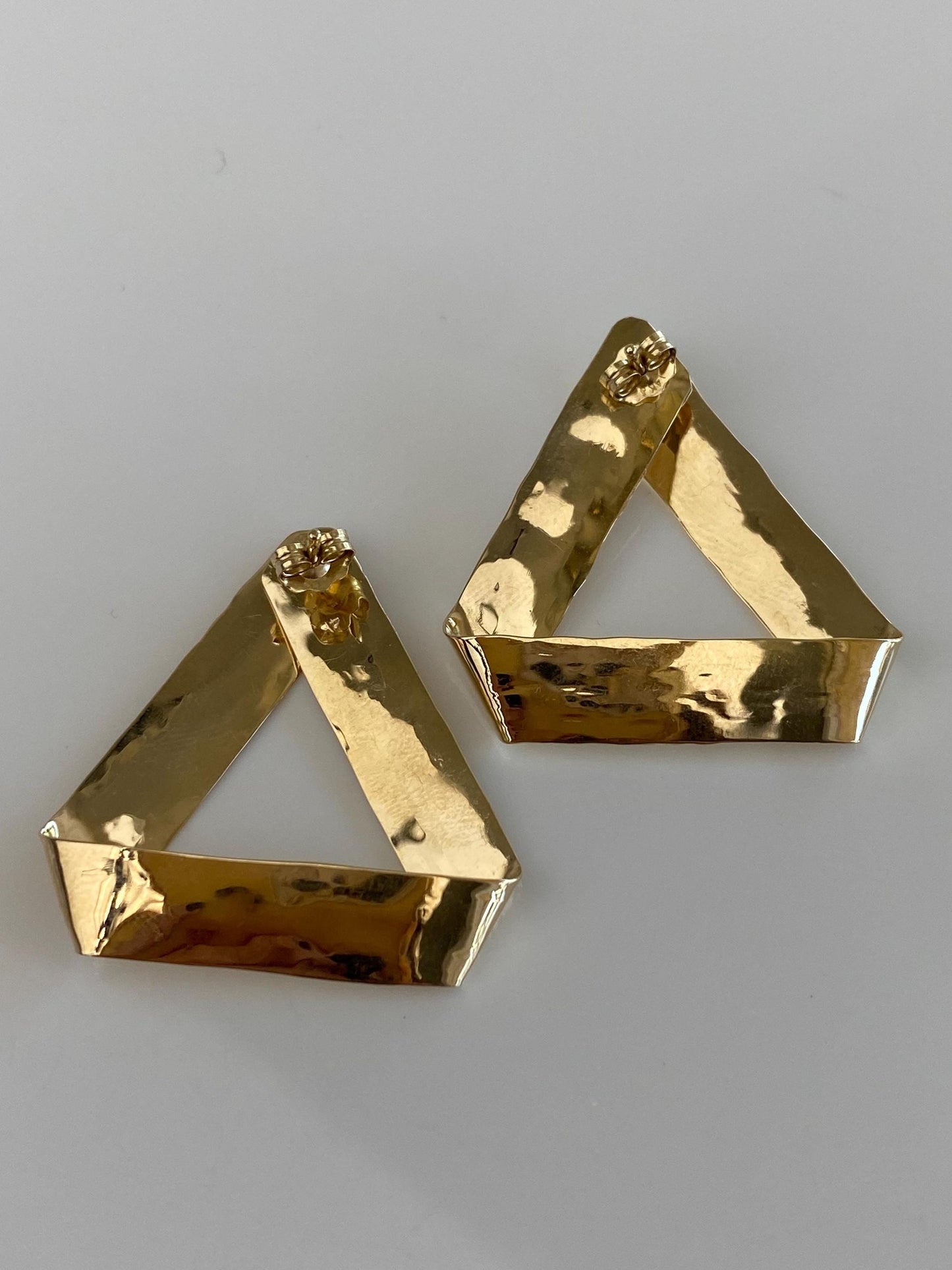 Vintage Solid 14k Yellow Gold Folded Triangle Stud Earrings