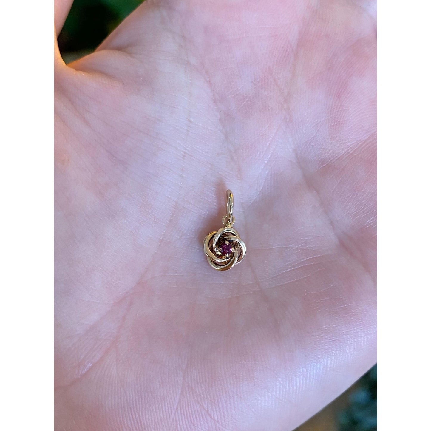 Vintage Solid 10k Yellow Gold Pink Spinel Knot Charm