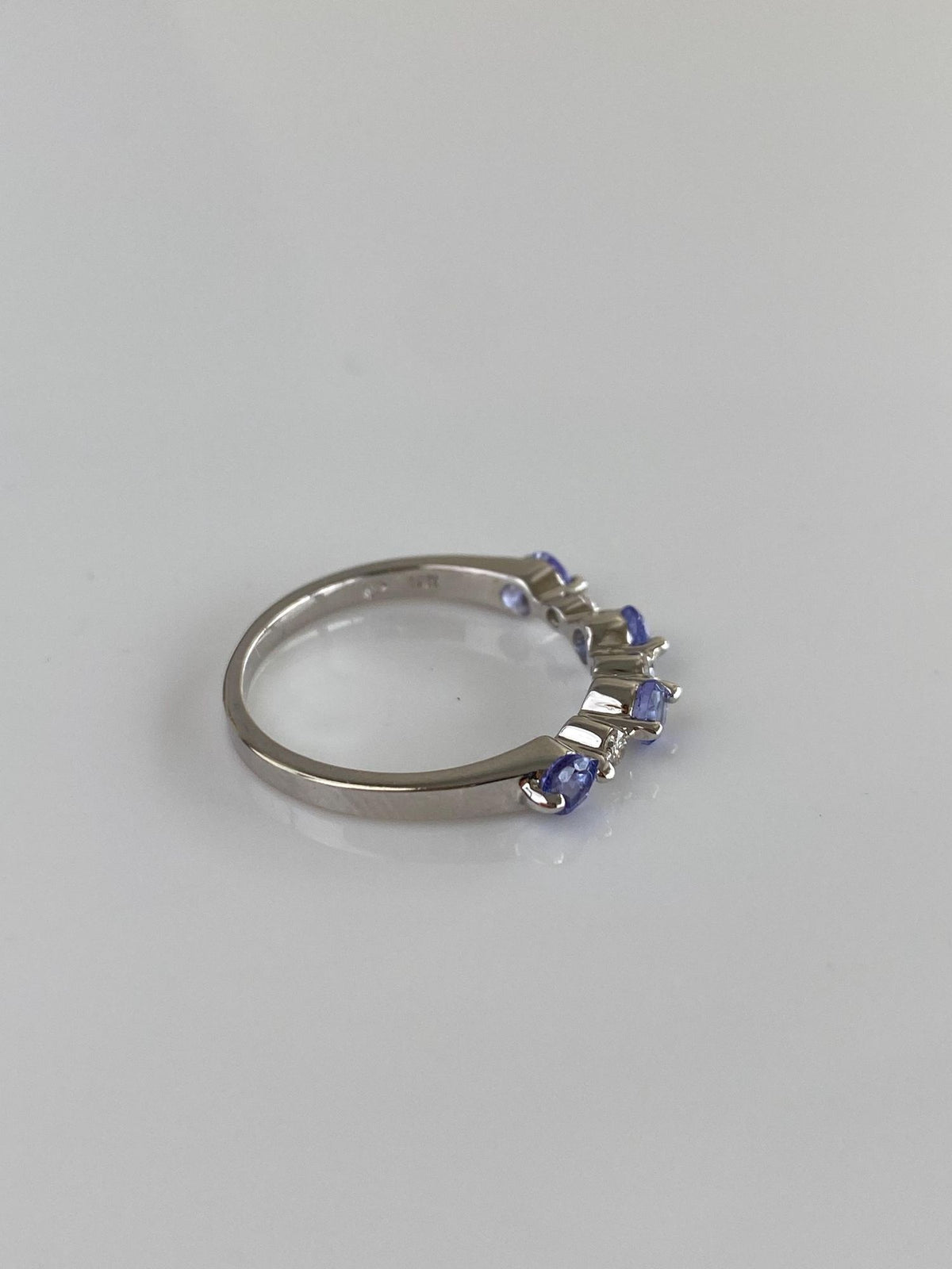 Vintage Solid 14k White Gold Diamond Tanzanite Row Ring Band - Size 6.5