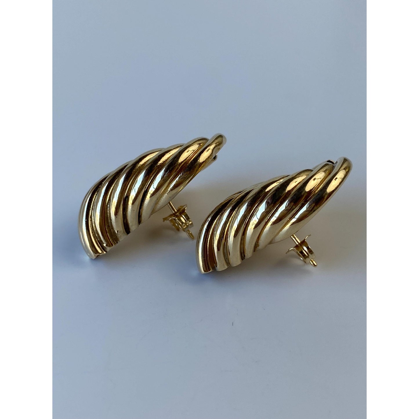 Vintage 14k Yellow Gold Layered V Stud Earrings