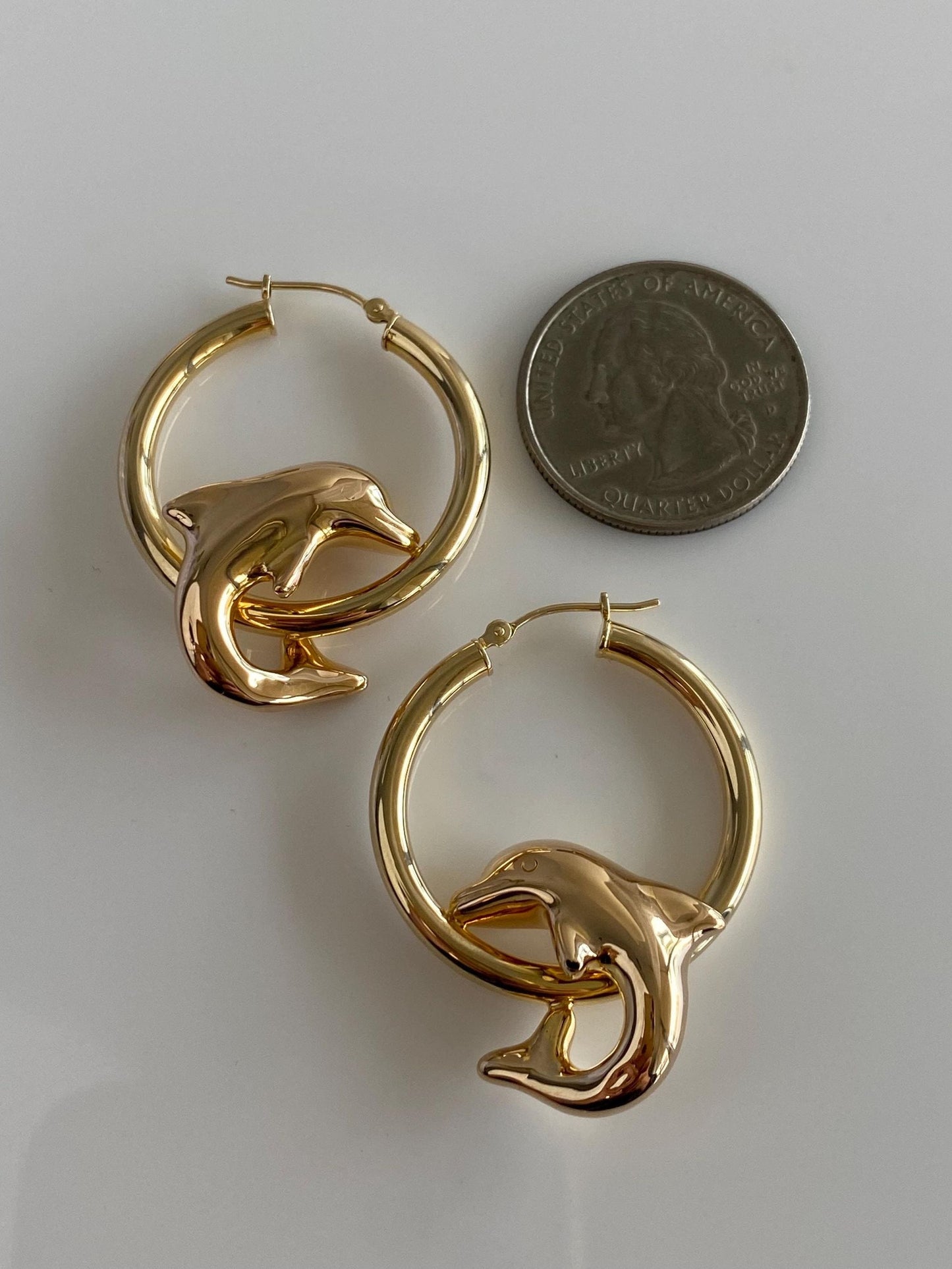 Vintage 14k Yellow Gold Dolphin Hoop Earrings