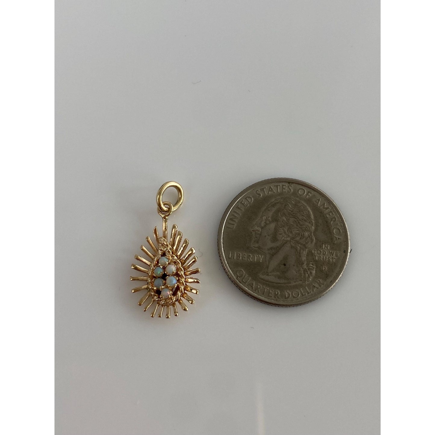 Vintage Solid 14k Yellow Gold Opal Starburst Charm