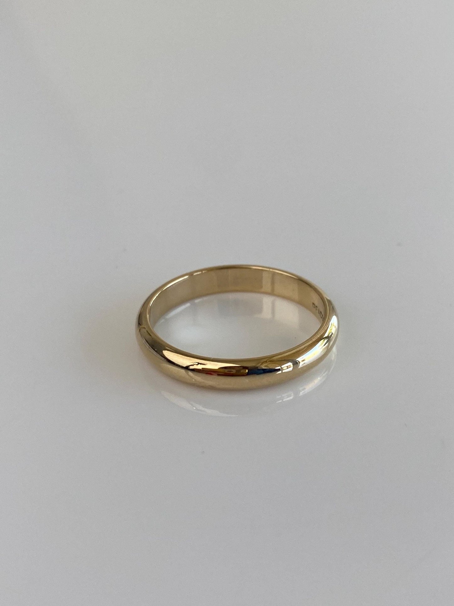 Vintage Solid 14k Yellow Gold Ring Band - Size 8.75