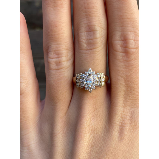 Solid 10k Yellow Gold Clear Cubic Zirconia Ring - Size 6.75