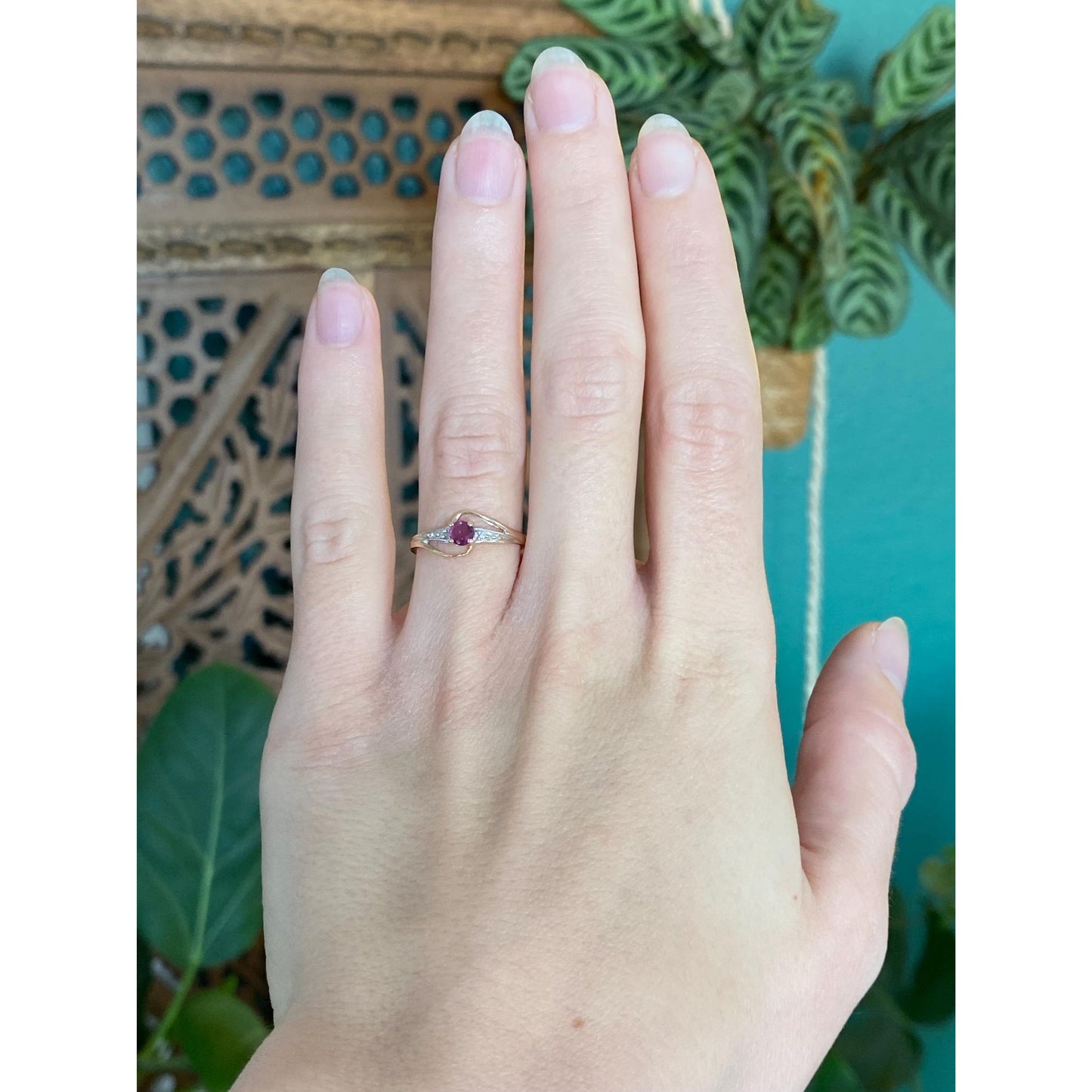 Solid 14k Yellow Gold Pink & Clear Sapphire Ring - Size 5.75