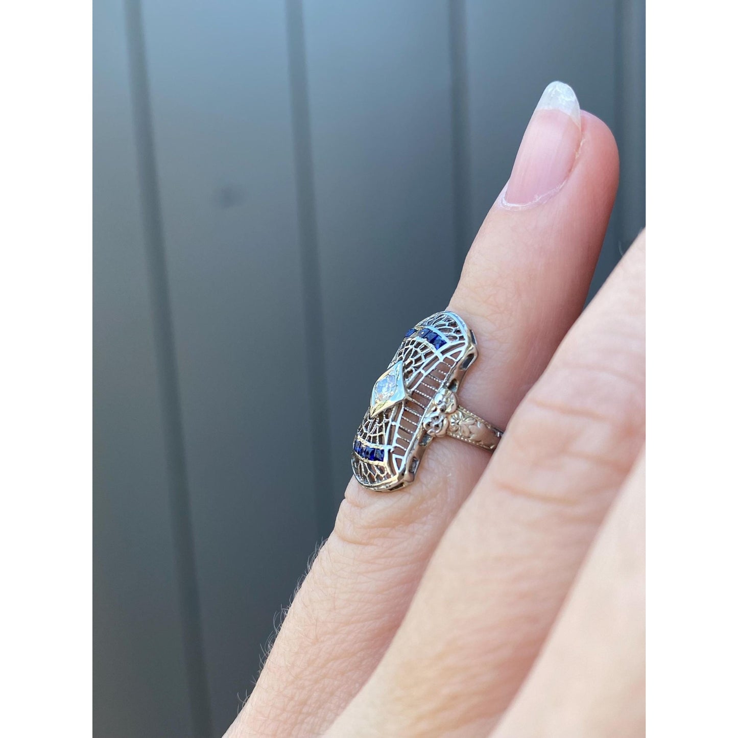 Vintage Solid 18k White Gold Diamond Blue Spinel Art Deco Ring - Size 1