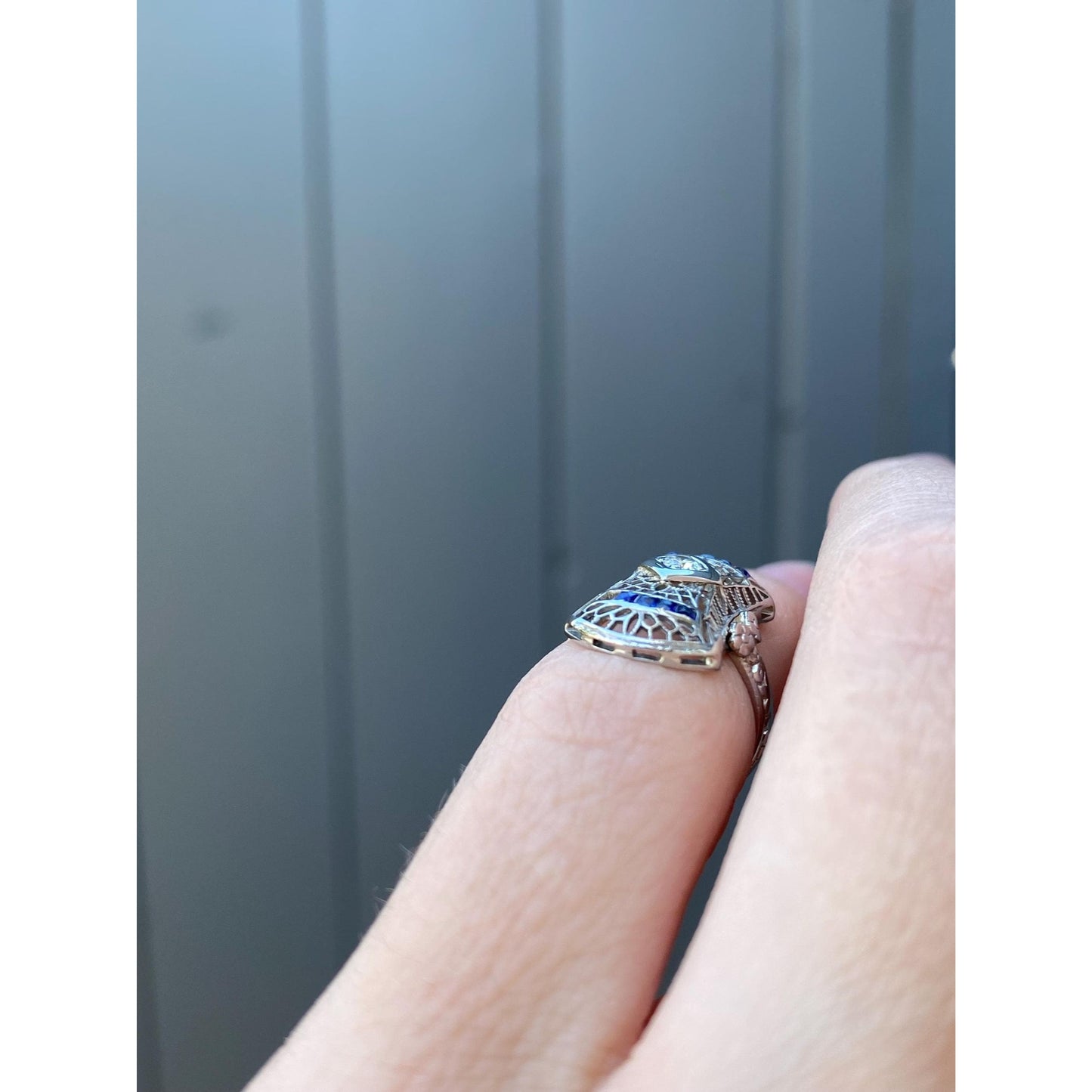 Vintage Solid 18k White Gold Diamond Blue Spinel Art Deco Ring - Size 1