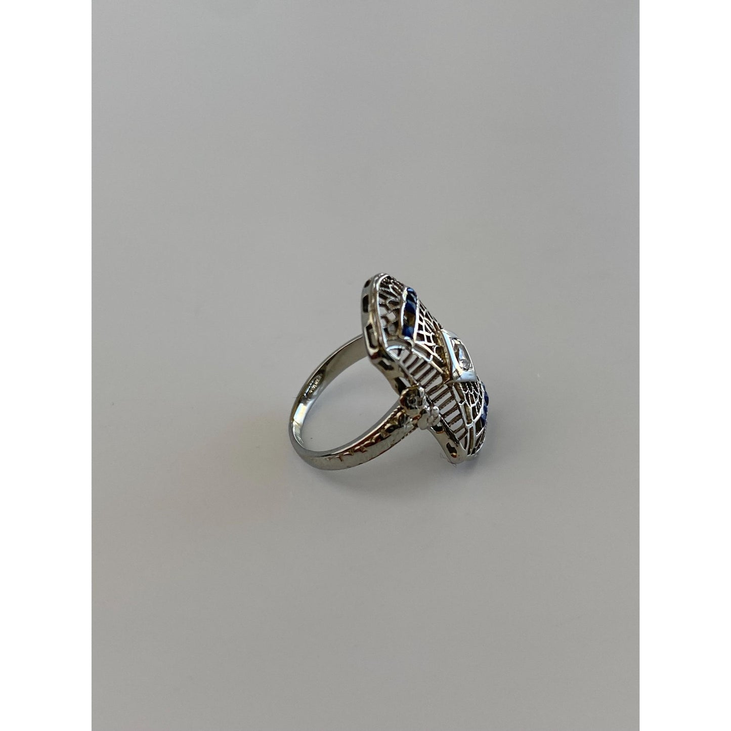 Vintage Solid 18k White Gold Diamond Blue Spinel Art Deco Ring - Size 1