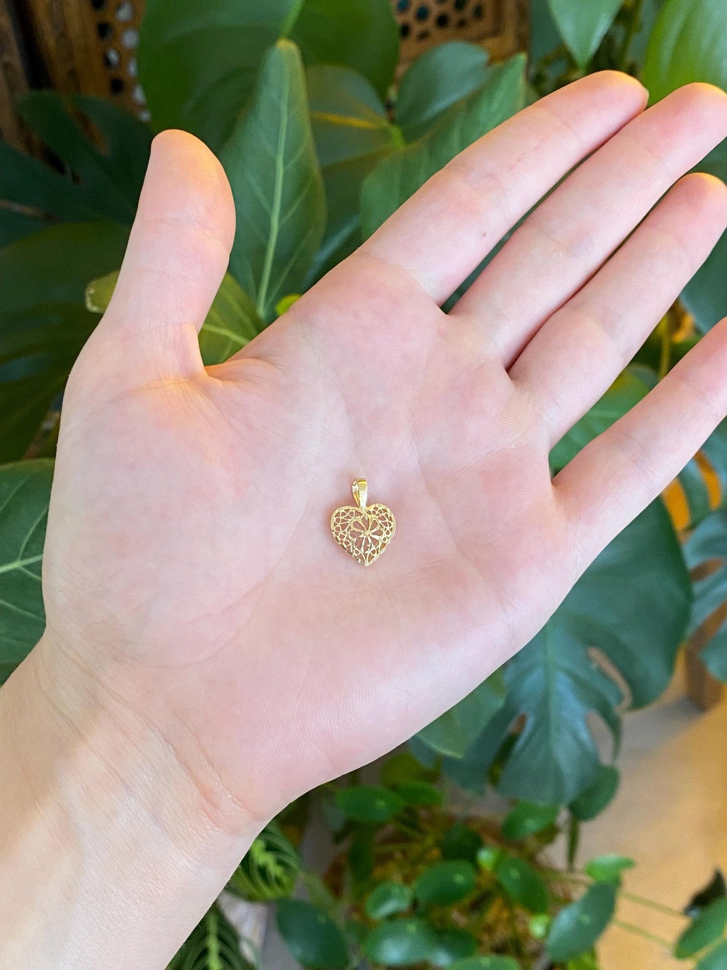 Vintage Solid 14k Yellow Gold Filigree Open Work Heart Charm