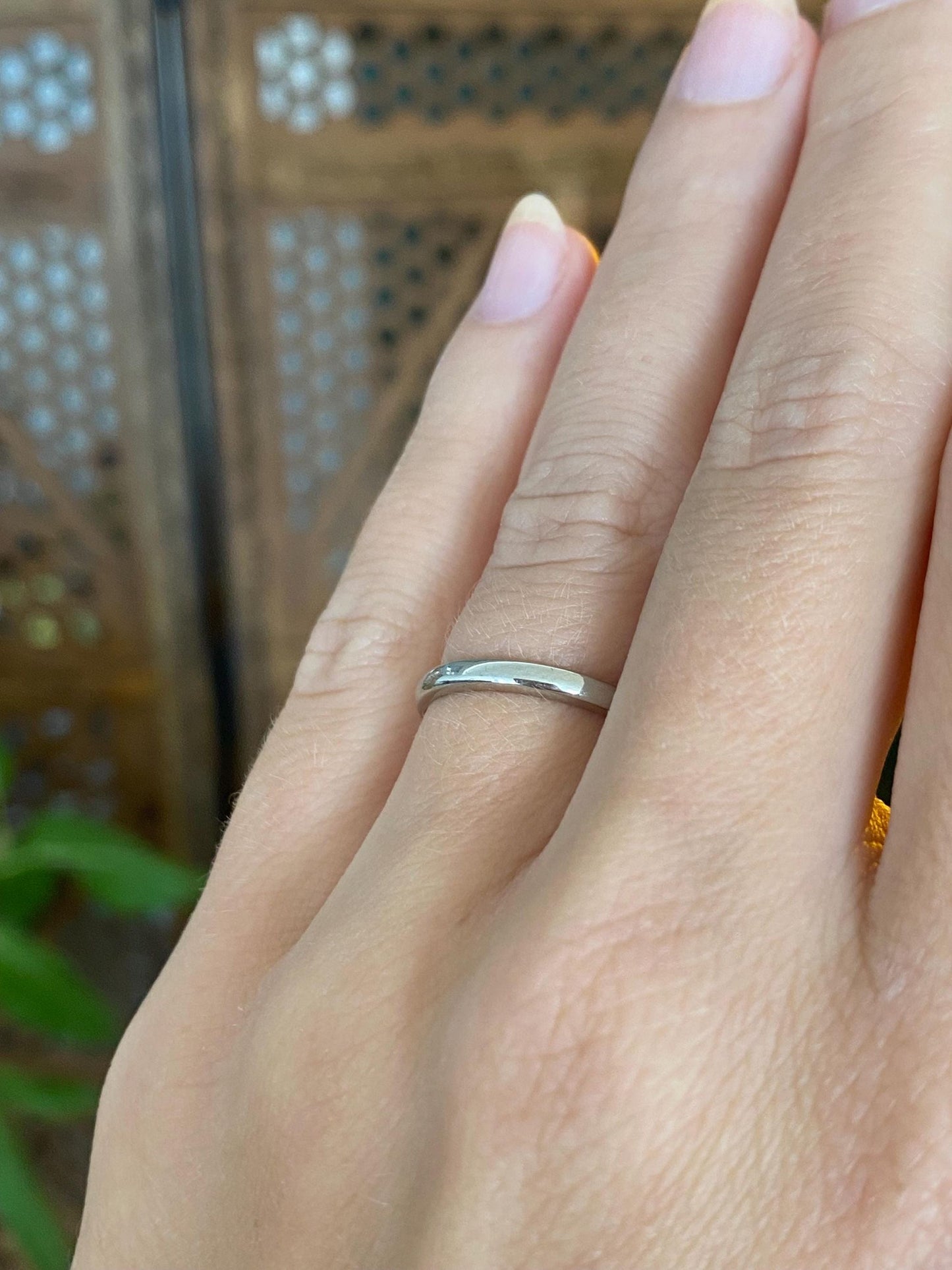 Vintage Solid 14k White Gold Ring Band - Size 5.75