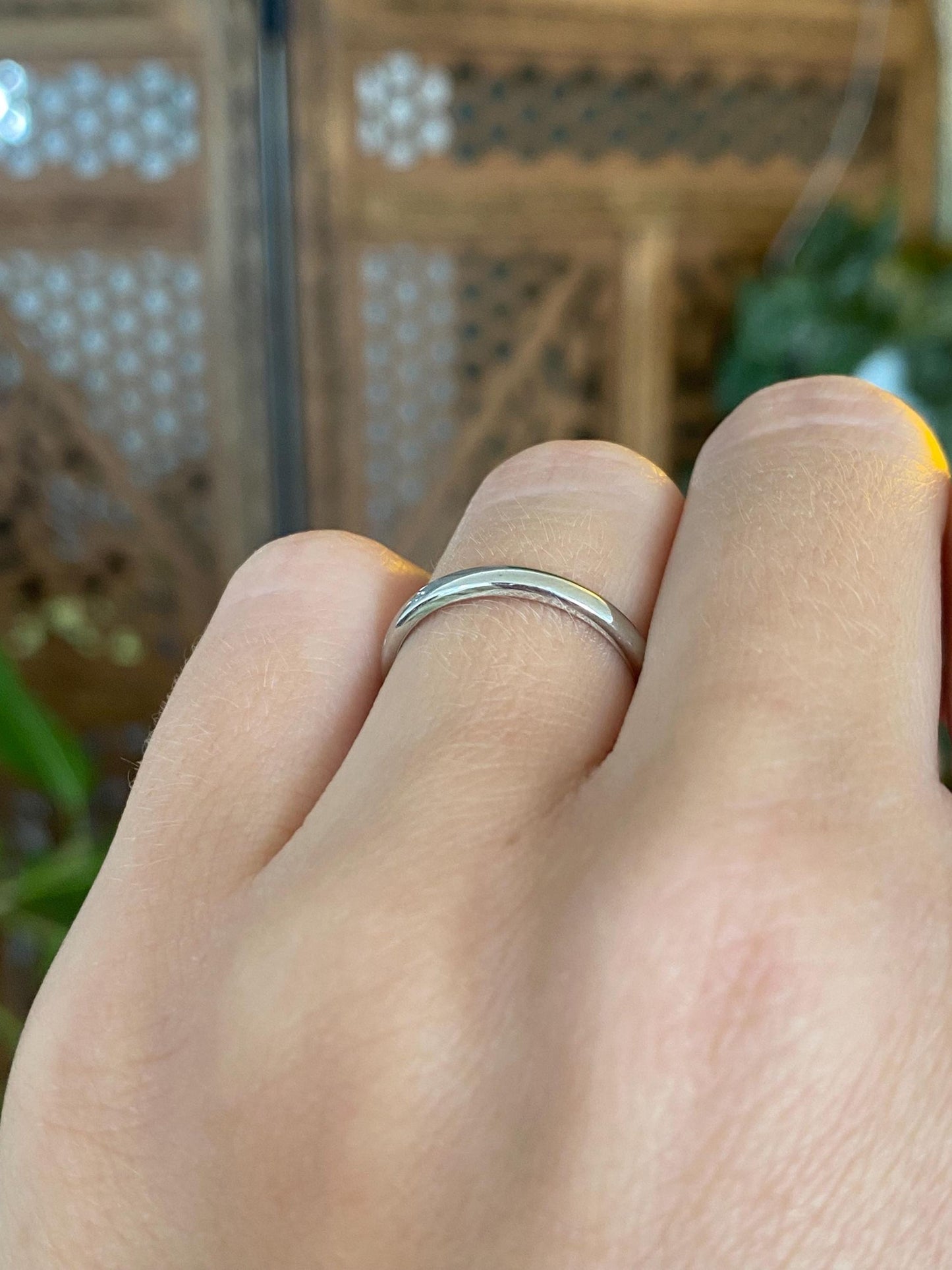 Vintage Solid 14k White Gold Ring Band - Size 5.75