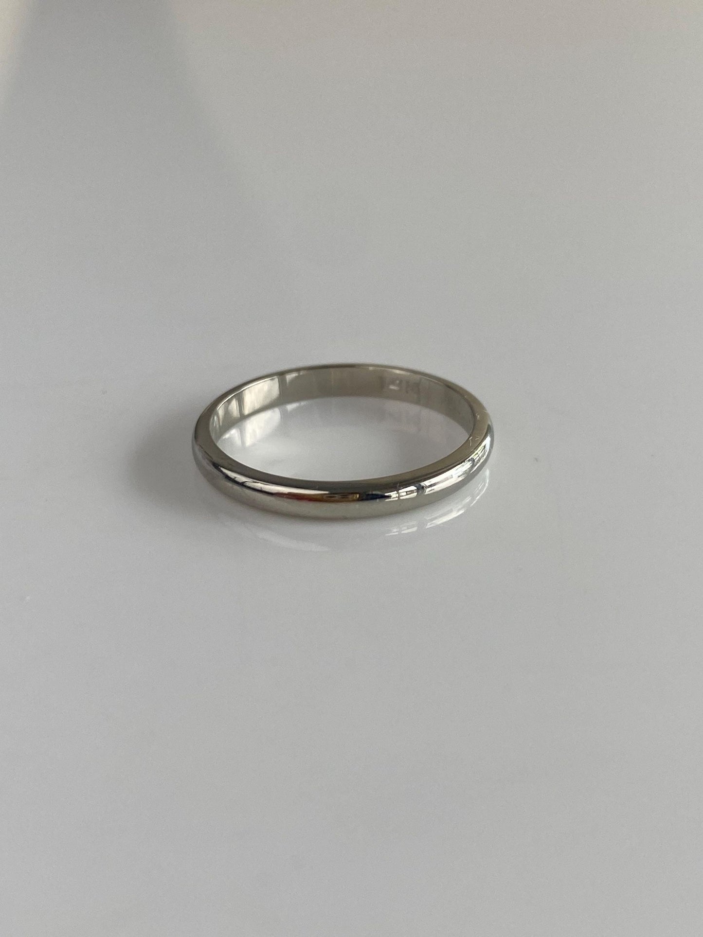 Vintage Solid 14k White Gold Ring Band - Size 5.75